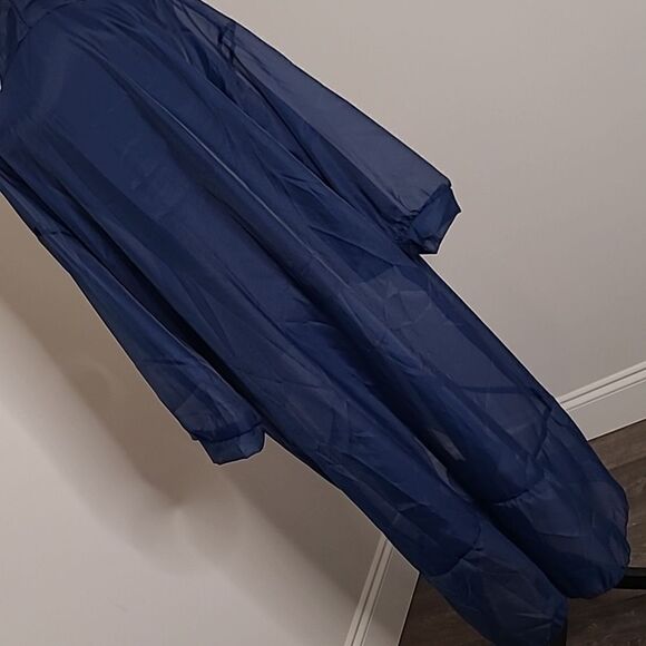 Shimmering  poly navy floorlength cover up with pockets - Picture 6 of 12